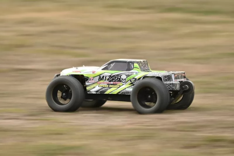 10 스케일 4WD 오프로드 전기 RC 트럭 2.4G 브러시 고속 RTR # RH1071