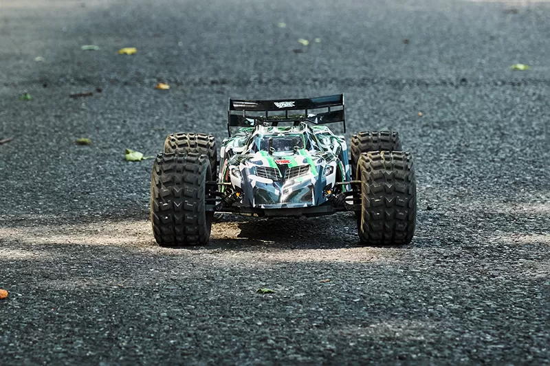 8 스케일 4WD 오프로드 전기 RC 트루기 2.4G 브러쉬 고속 RTR # RH817