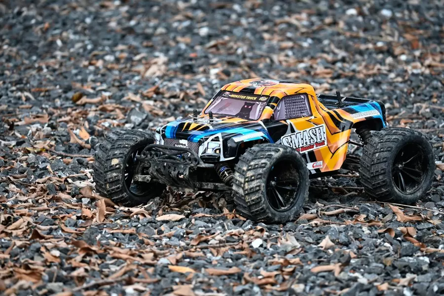 10 스케일 4WD 오프로드 전기 RC 트럭 2.4G 브러시리스 고속 RTR # RH1066