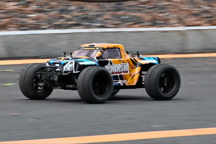 10 스케일 4WD 오프로드 전동 RC 트럭 2.4G 브러시리스 고속 RTR #RH1066