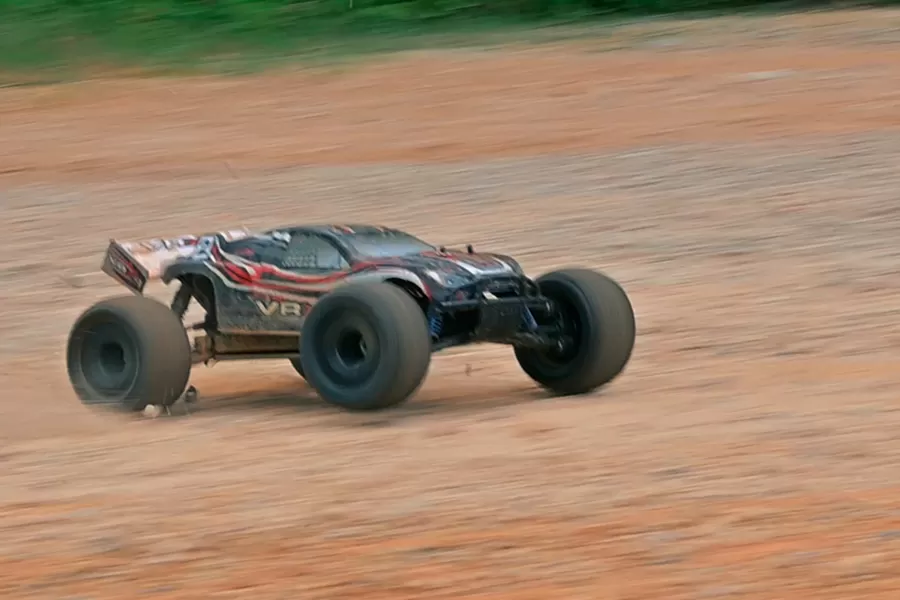 8 스케일 4WD 오프로드 전기 RC 트루기 2.4G 브러시리스 고속 RTR # RH811