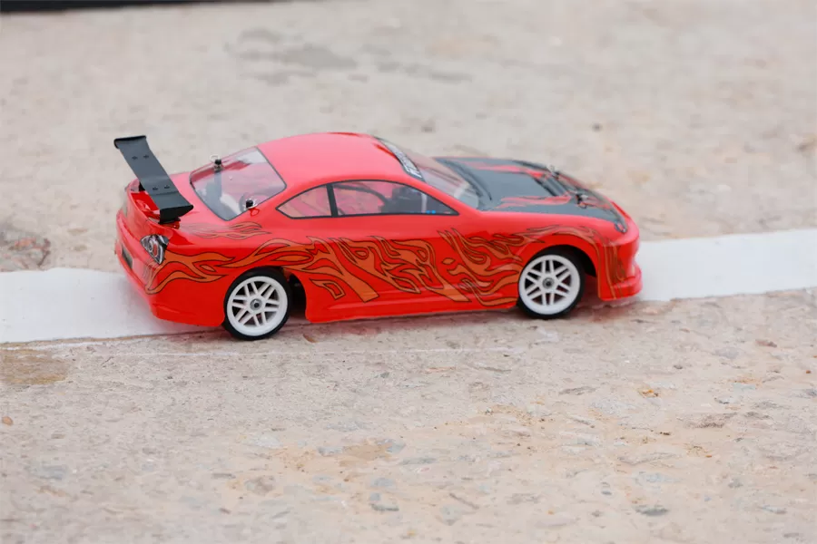 10 스케일 4WD 온로드 전기 RC 투어링 2.4G 브러시 고속 RTR # RH1025