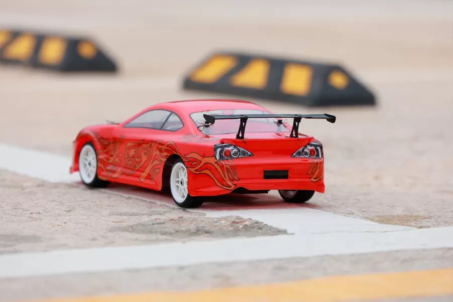 10 스케일 4WD 온로드 전기 RC 투어링 2.4G 브러시드 고속 RTR #RH1025